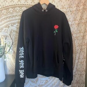“Rose For You” Zaful Men’s Black Hooded Sweatshirt Size XL